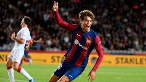 Marc Guiu - tài năng chỉ mới 17 tuổi đã bất ngờ có được bàn thắng trong lần đầu tiên mà anh được ra sân trong trận Barcelona đấu với Ath Bilbao
