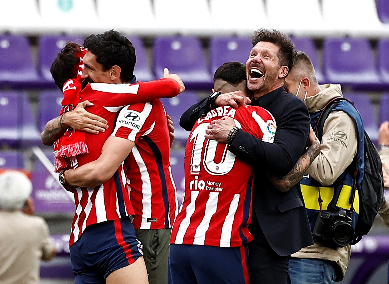 Đội bóng này đã phá vỡ đi cuộc đua song mã giữa Barcelona và Real Madrid tại La Liga