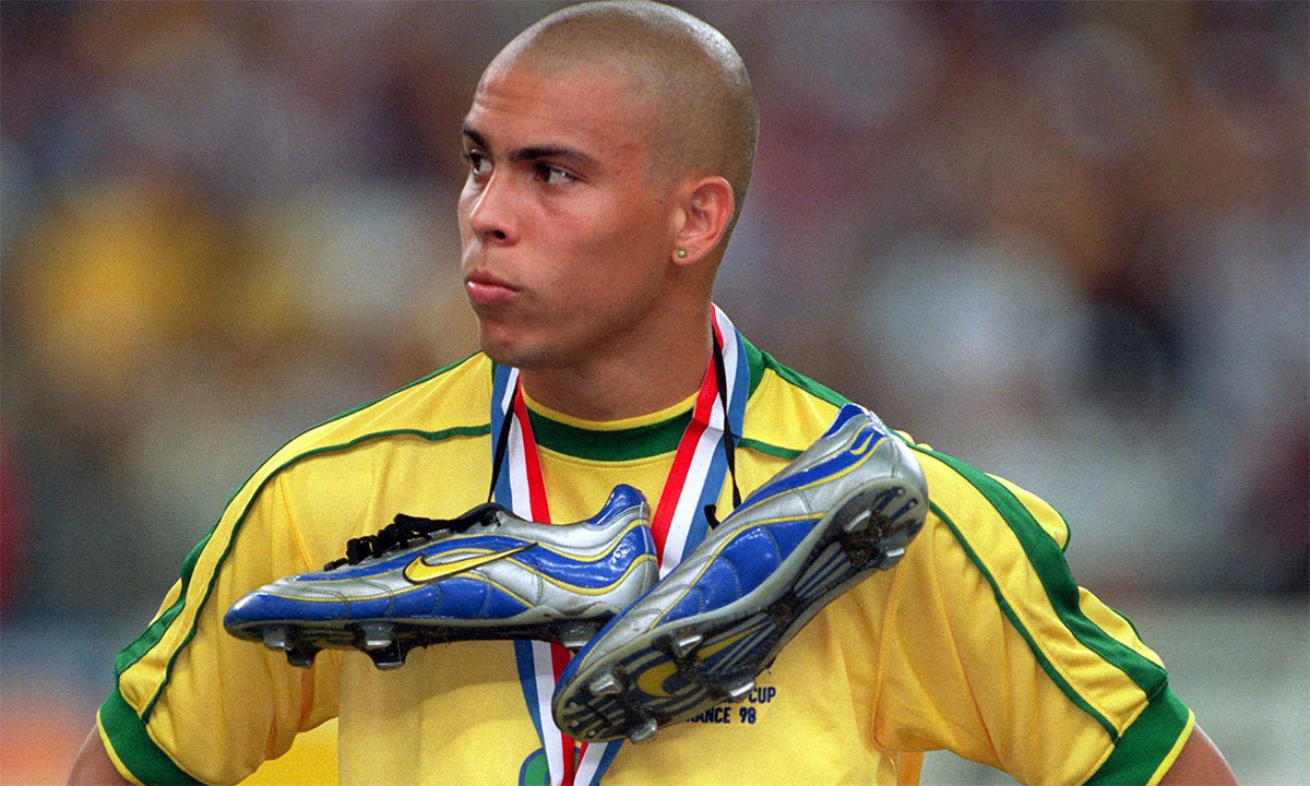 Ronaldo De Lima đã có thời điểm tiệm cận rất gần với kỷ lục cầu thủ vô địch World Cup nhiều nhất của tiền bối Pele