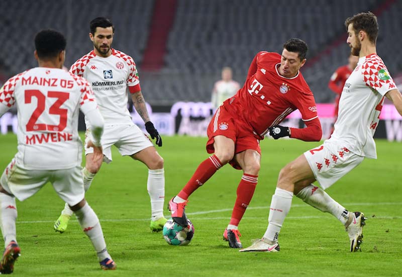 Lewandowski là chân sút Bayern ghi được nhiều bàn thắng vào lưới Mainz nhất trong lịch sử