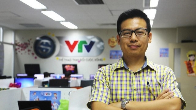 BLV Tiến Dũng - Người kể chuyện bóng đá Việt Nam