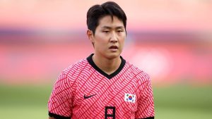 Lee Kang In cũng được mệnh danh là nam thần trẻ tuổi của bóng đá xứ Hàn